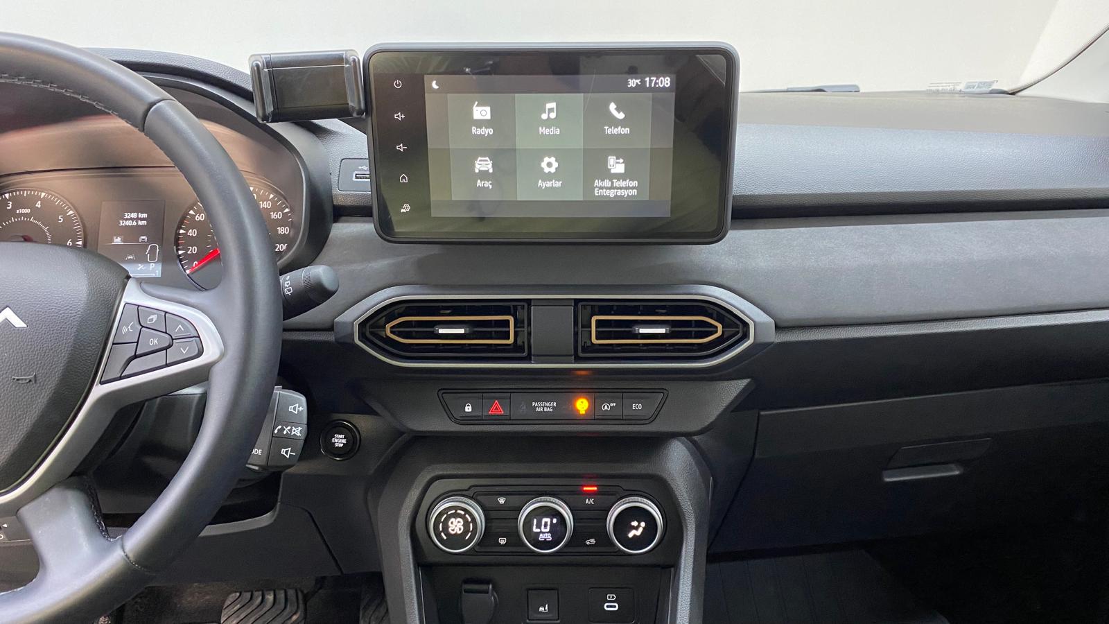 DACIA SANDERO 13